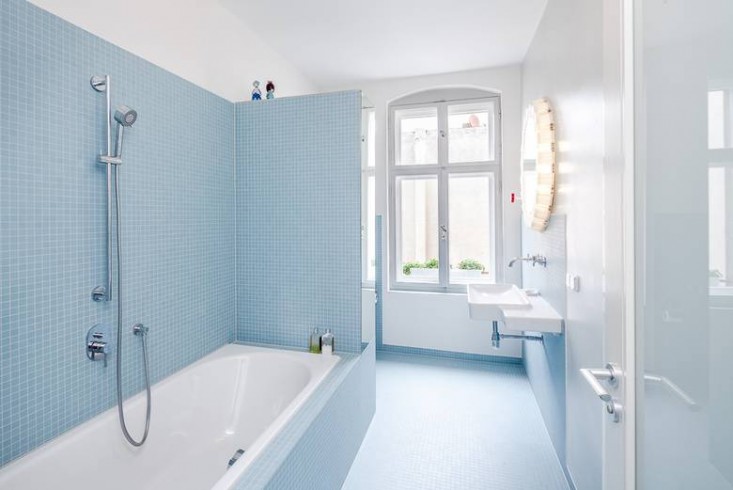37 sky blue bathroom tiles ideas and pictures