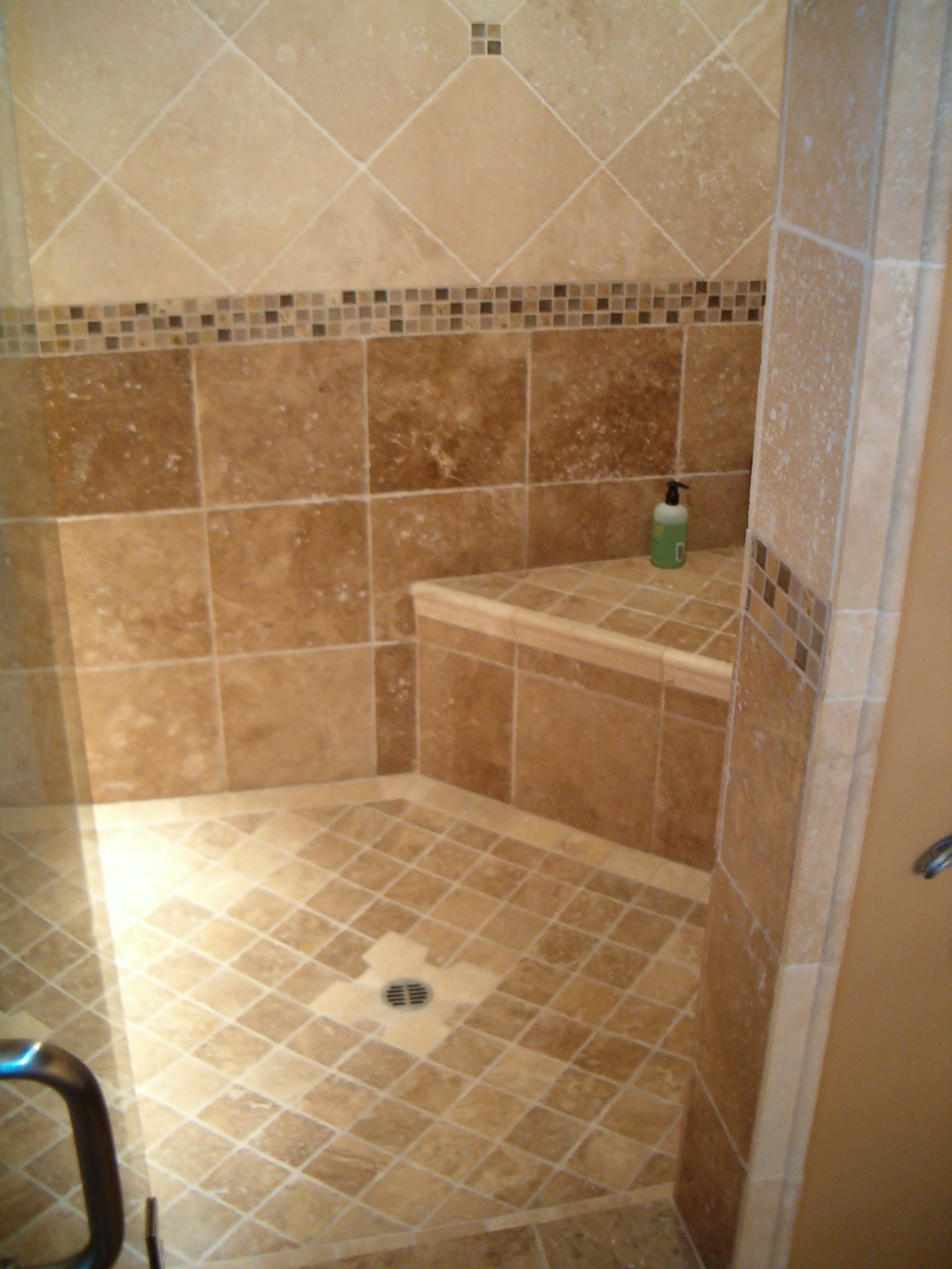 30 good ideas how to use ceramic tile for shower walls