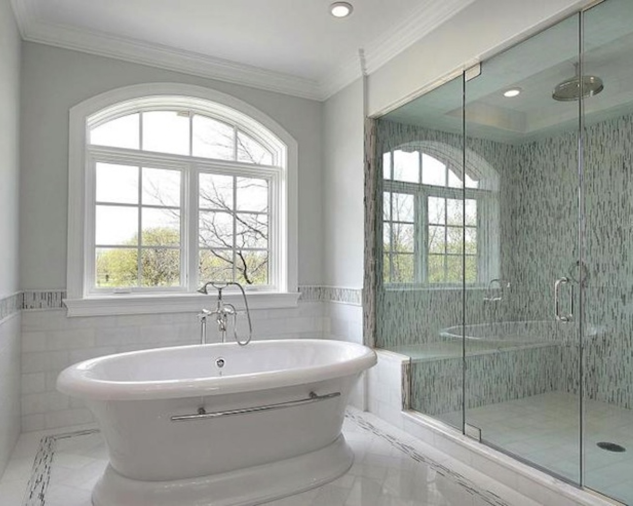 27 nice pictures of bathroom glass tile accent ideas