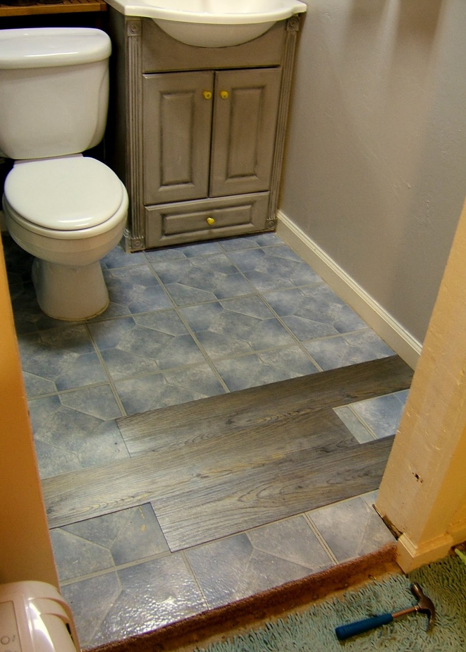 24 magnificent pictures and ideas of how o tile a bathroom floor wood ...