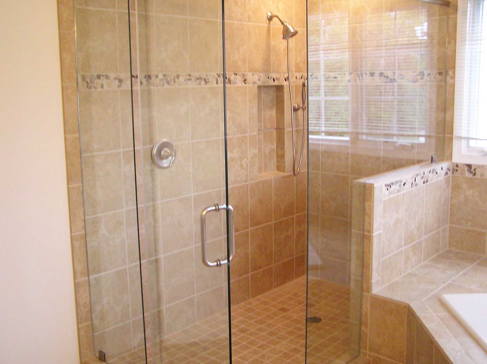 fashionable-bathroom-shower-tile-ideas-1 ...