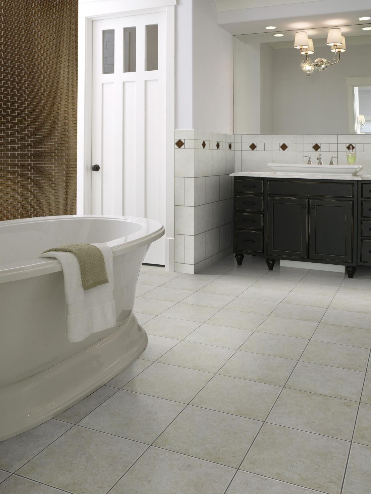Wonderful Ideas And Pictures Of Decorative Bathroom Tile Borders
