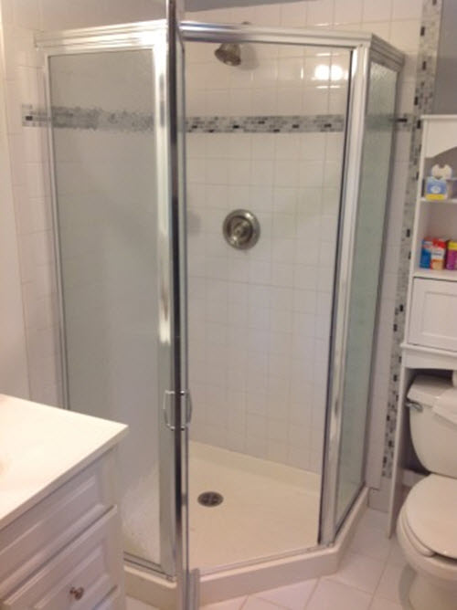 4x4_white_bathroom_tile_27