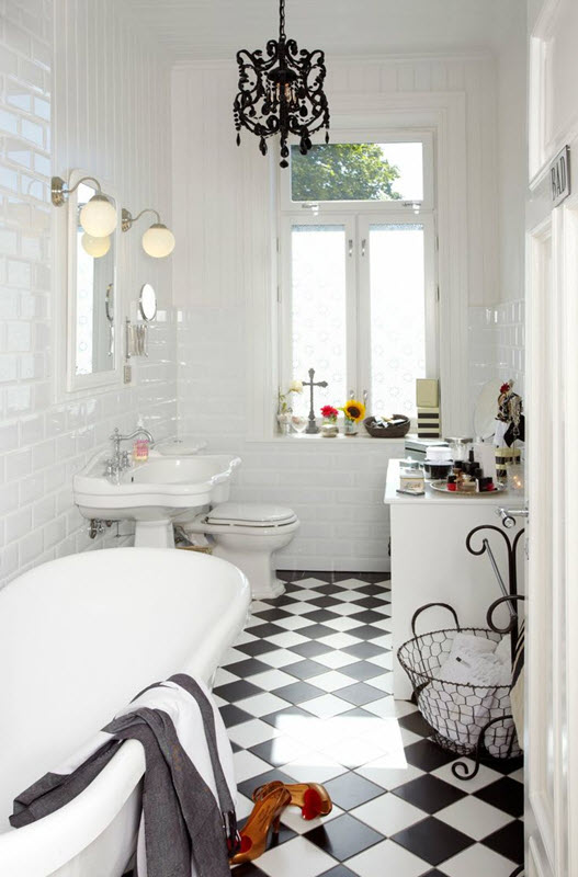 6x6_white_bathroom_tiles_34