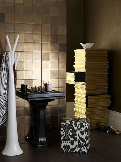 black_and_gold_bathroom_tiles_13