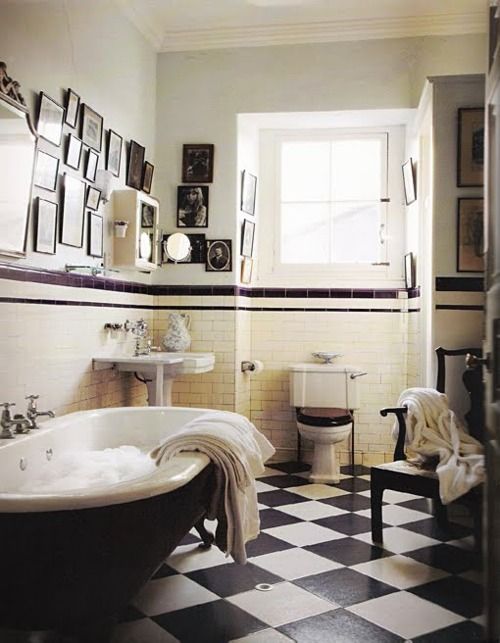 black_and_white_bathroom_floor_tile_6