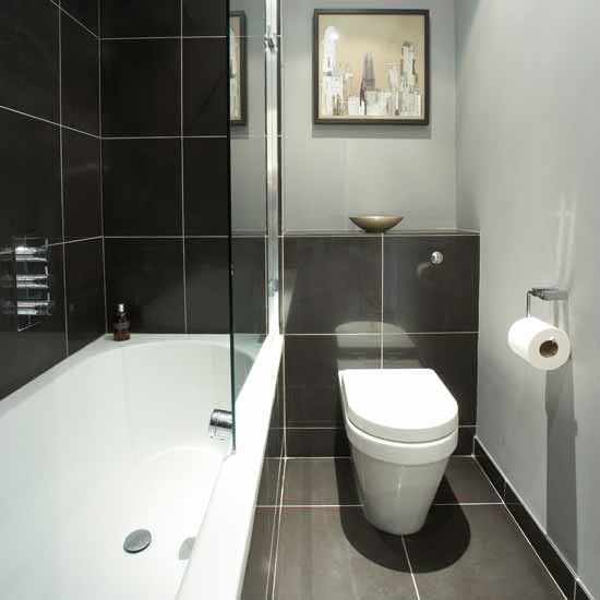 black_and_white_bathroom_tiles_in_a_small_bathroom_7