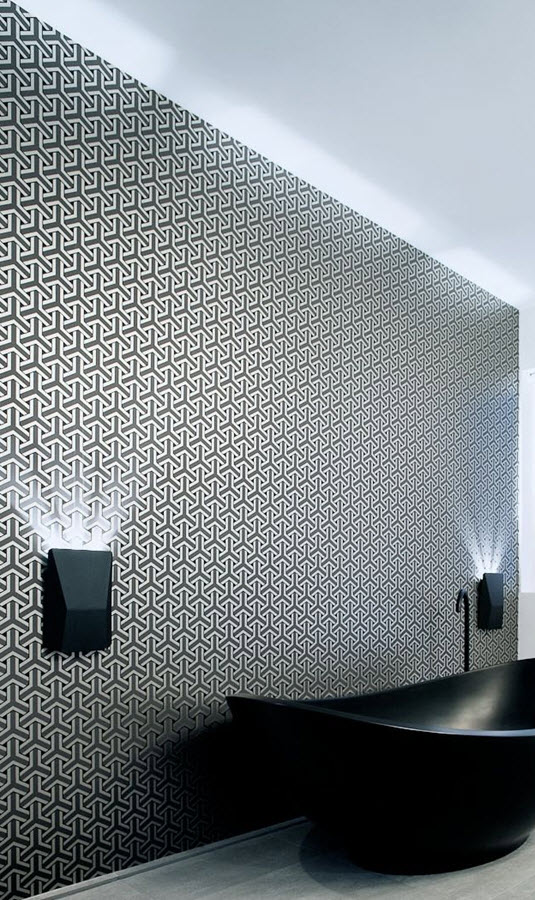 black_and_white_bathroom_wall_tile_designs_26