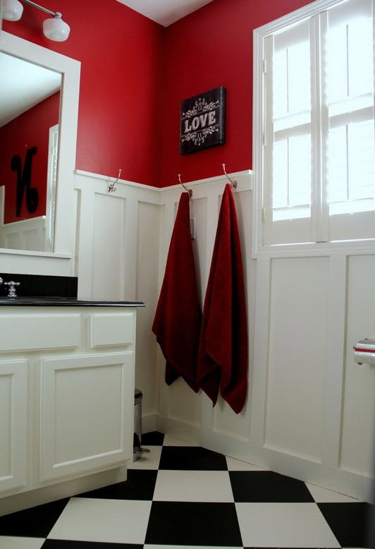 black_and_white_checkered_bathroom_tile_12