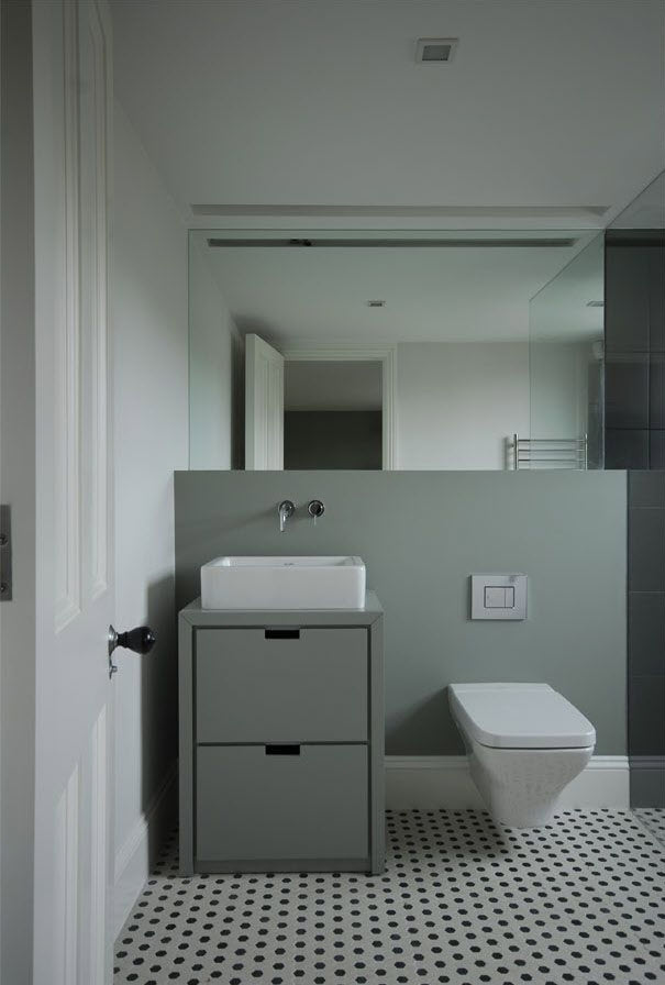black_and_white_hexagon_bathroom_tile_28