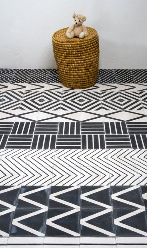 black_and_white_mosaic_bathroom_floor_tile_3