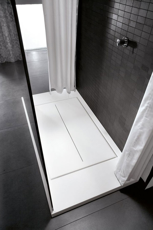 black_and_white_shower_tile_23