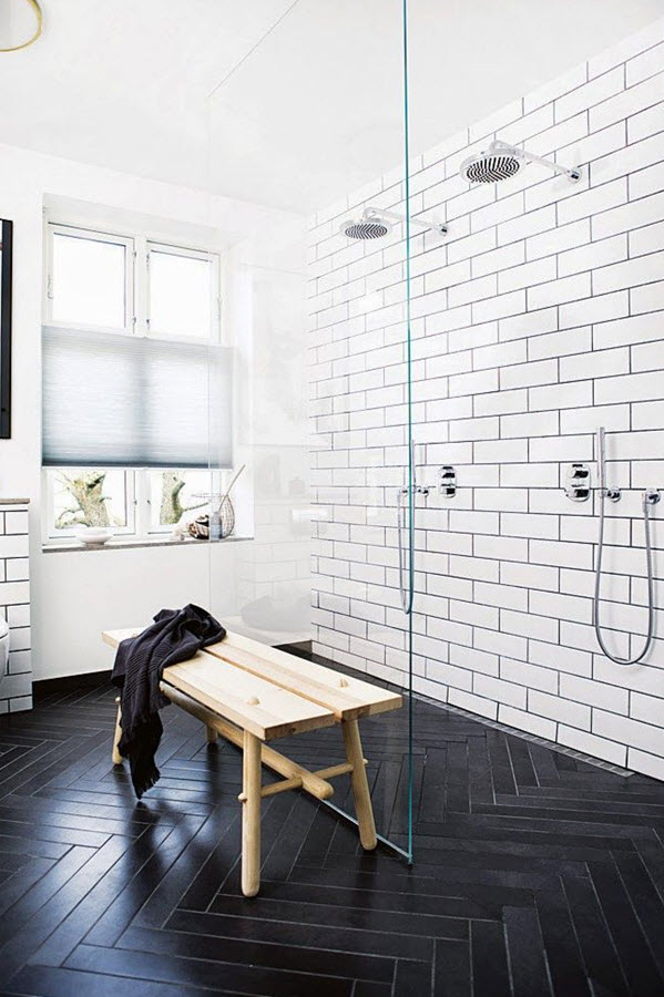 black_and_white_subway_tile_bathroom_20