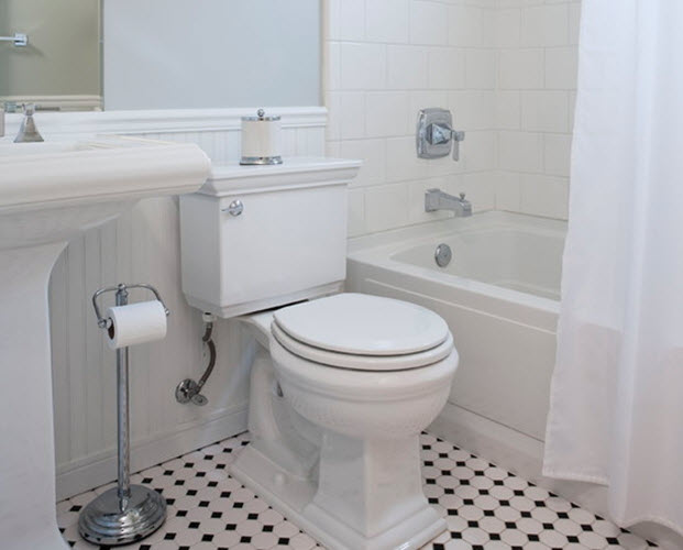 black_and_white_vinyl_bathroom_floor_tiles_1