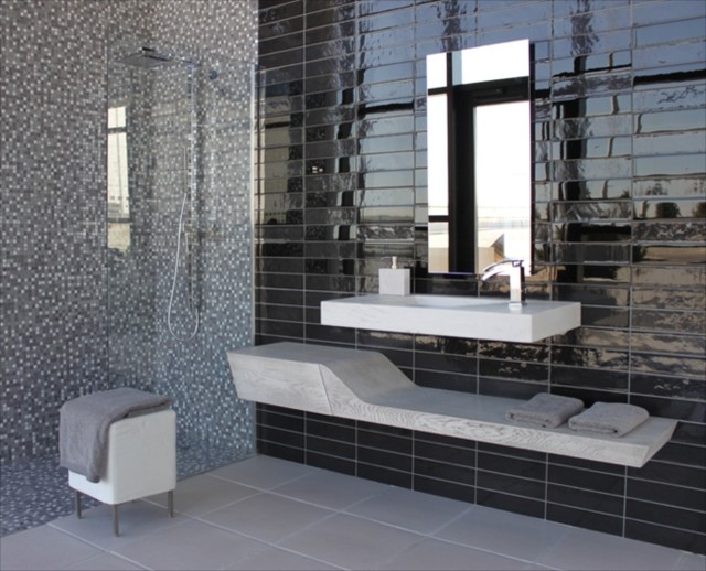 black_bathroom_tile_22