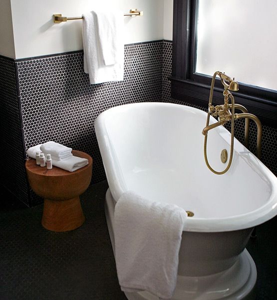 black_bathroom_tile_29