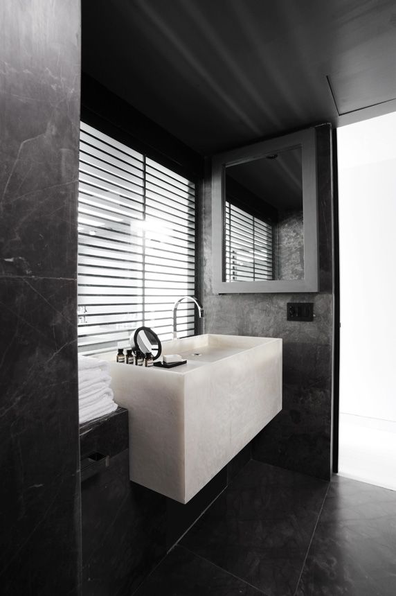 black_marble_bathroom_tiles _5