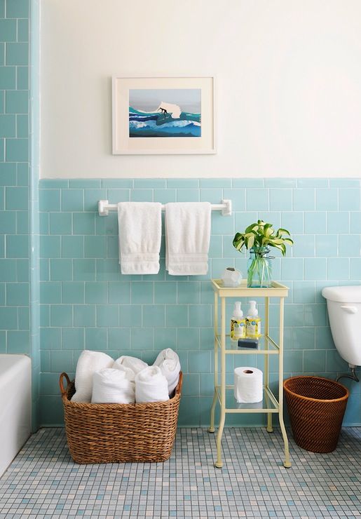 blue_and_white_bathroom_floor_tile_15