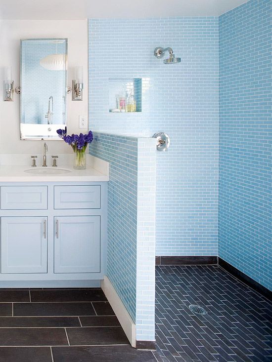 blue_and_white_bathroom_tile_9