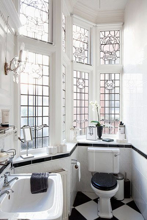 classic_black_and_white_bathroom_tile_24