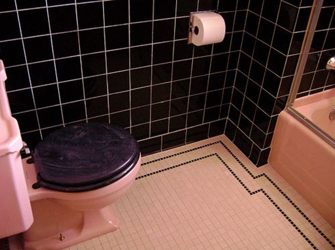 pink_and_black_bathroom_tile_31