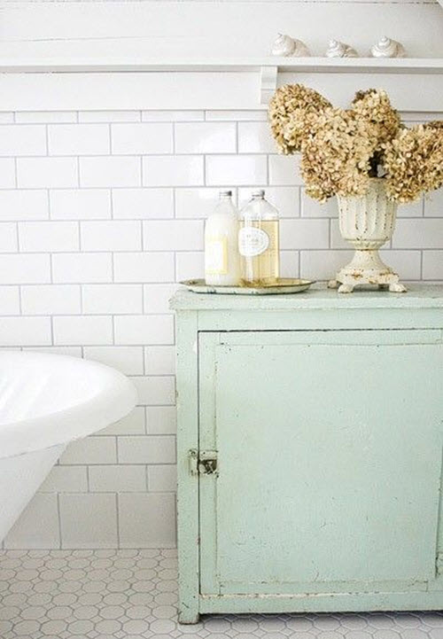 plain_white_bathroom_tiles_16