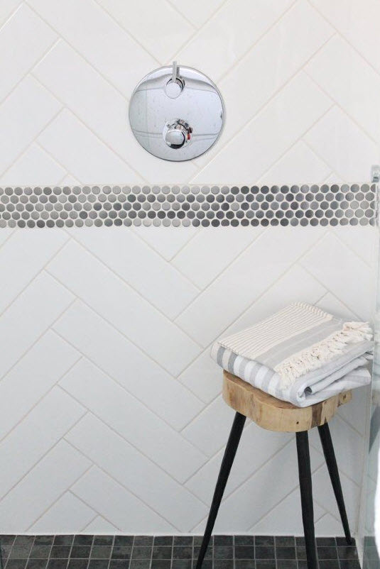 plain_white_bathroom_tiles_36