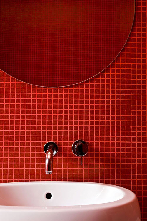 red_bathroom_wall_tiles_24