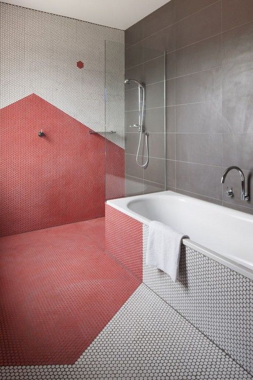 red_mosaic_bathroom_tiles_2