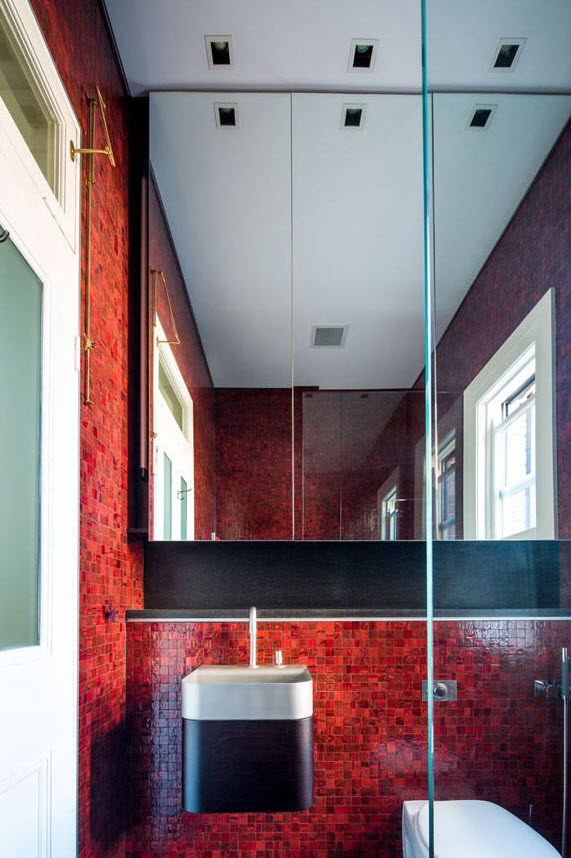 red_mosaic_bathroom_tiles_28