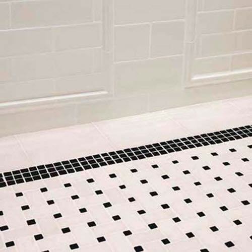 retro_black_white_bathroom_floor_tile_6