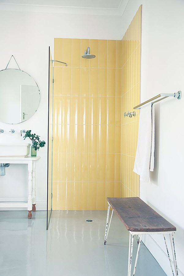 retro_yellow_bathroom_tile_23