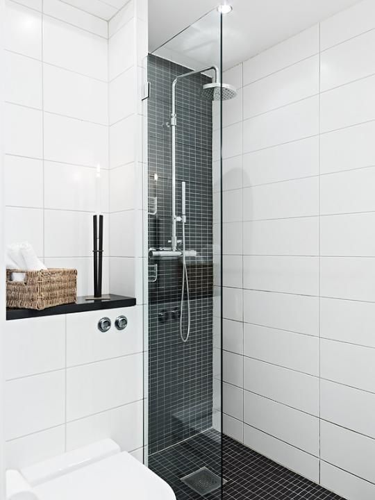 small_black_and_white_bathroom_floor_tiles_5
