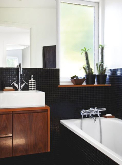 small_black_and_white_bathroom_tiles_10