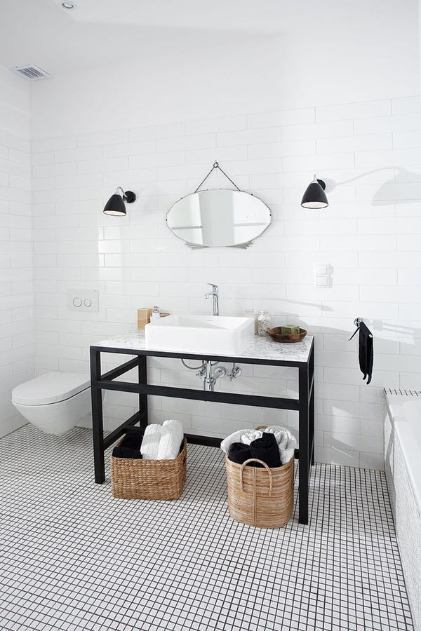 small_black_and_white_bathroom_tiles_28