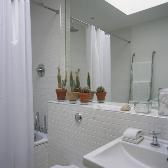 small_white_bathroom_tiles_7