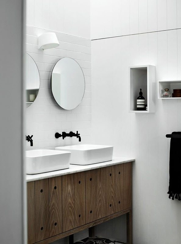 white_bathroom_tile_19