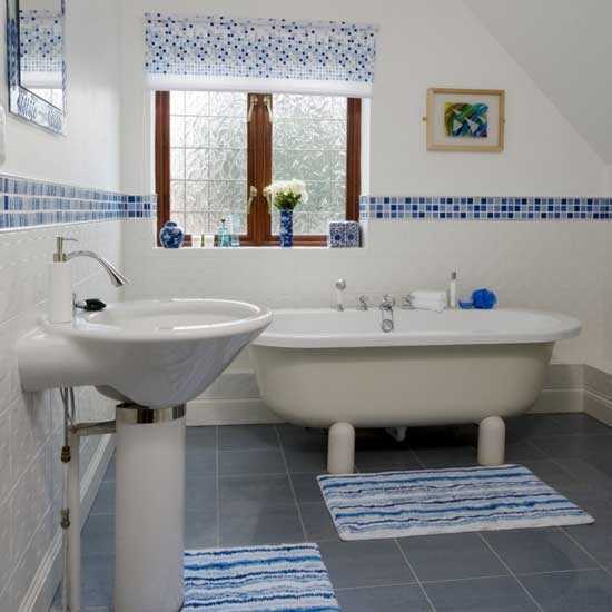 white_ceramic_bathroom_wall_tiles_36