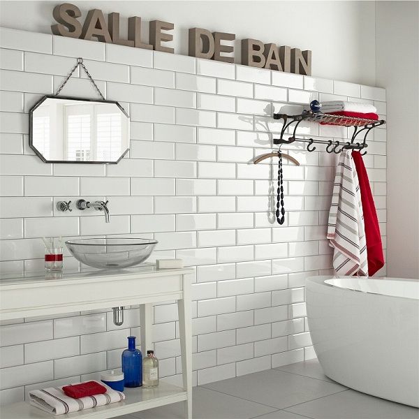 white_gloss_bathroom_tiles_12