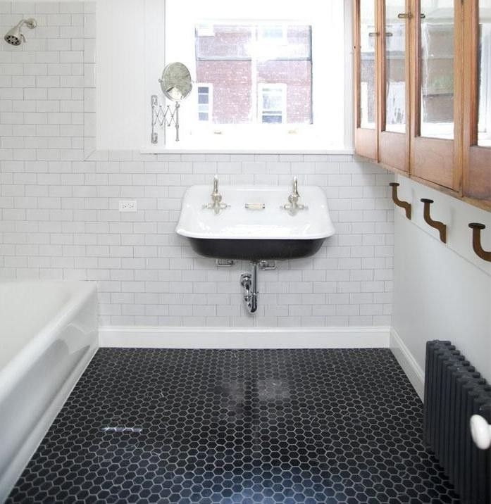 white_gloss_bathroom_tiles_26