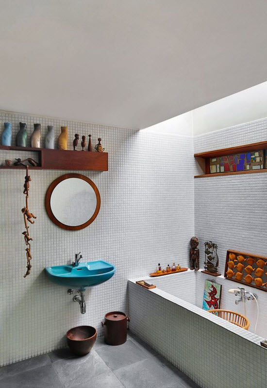 white_mosaic_bathroom_tile_34