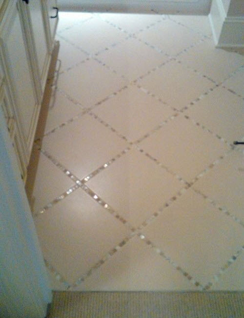 white_sparkle_bathroom_floor_tiles_4