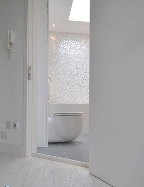 white_sparkle_bathroom_tiles_35