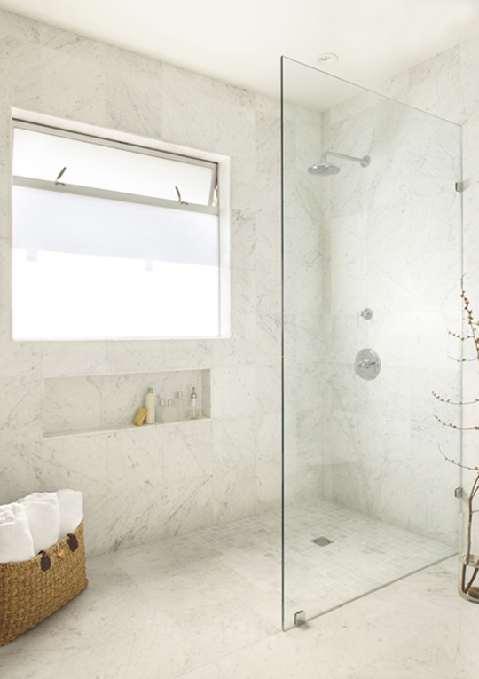 white_stone_bathroom_tiles_33