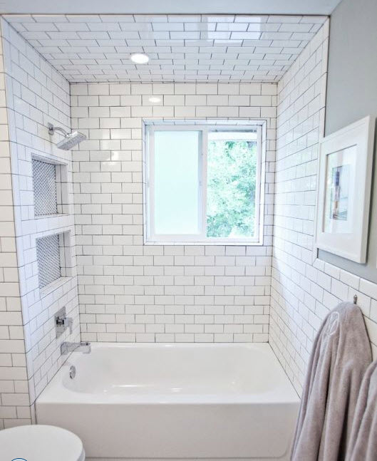 white_subway_tile_tub_surround_2