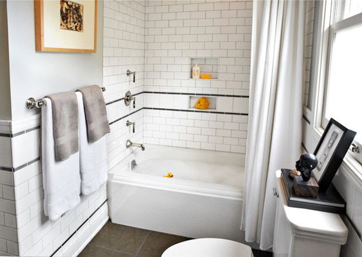 white_subway_tile_tub_surround_23