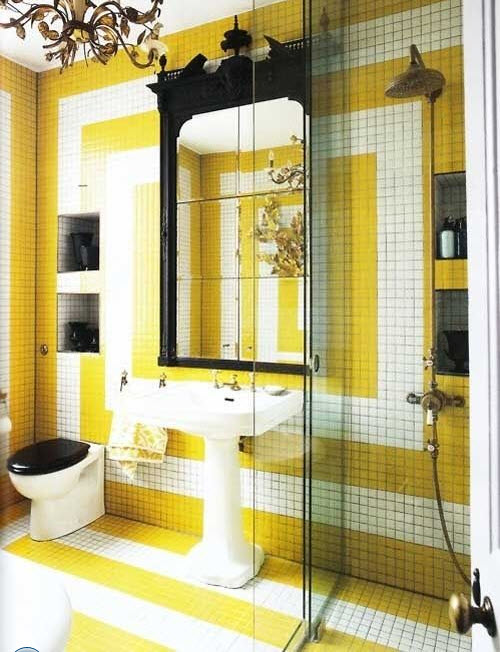 yellow_and_white_bathroom_tiles_17