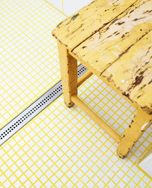 yellow_bathroom_floor_tile_5