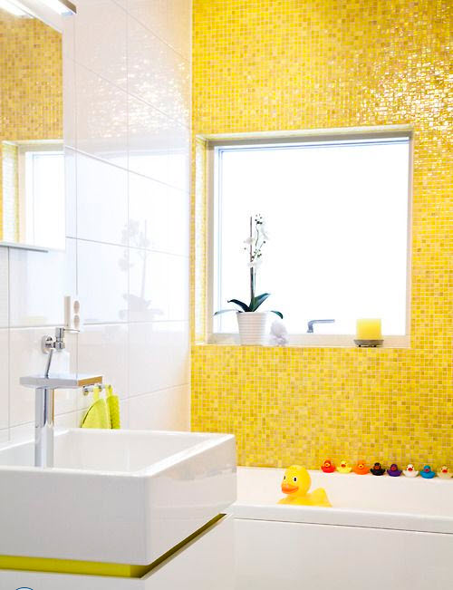 yellow_bathroom_tile_30