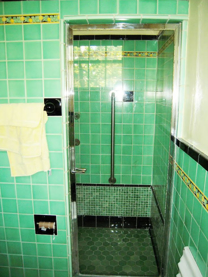 1950s_green_bathroom_tile_34